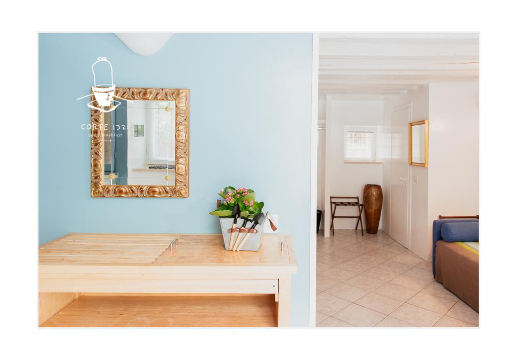 Corte 1321 Venice Room photo